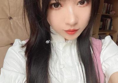魔力十足！小女巫露娜脚踩史莱姆超美丽图现世