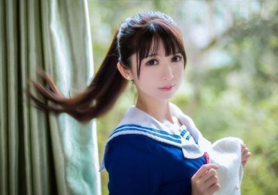 鳗鱼霏儿cos反转折纸，一组绝美丽图片包让你体验诗和远方的感觉