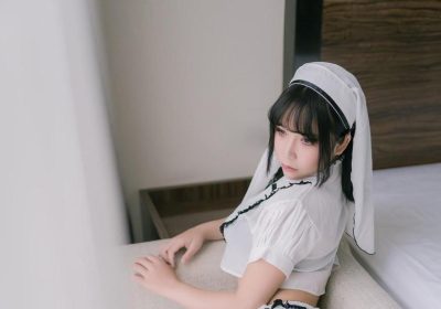 抱走莫子aa的微博，画质超群的原图套等你来下载。