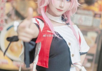 是兔哥w的个人空间里的原图，细节展现得非常出色