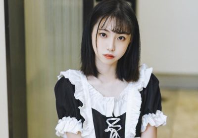 许岚lan蓝色cos姿势教学，快来一起练习吧