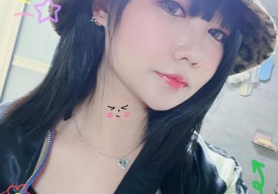 “铭铭kizamivol17精选的cos美丽图：用镜头捕捉潜在魅力”——纯净可爱的cosplay造型