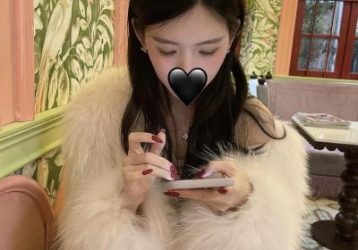 chloe霏霏霏微博照片：原图赏析