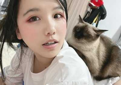 在阿半今天很开心微博中分享的，只是我摄影的部分作品