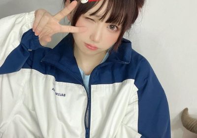 尽情享受浅野菌子天少cos的乐趣，更多原图等你探索