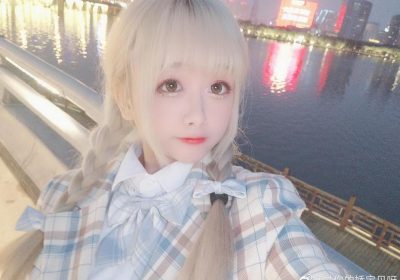 日奈娇猫与兔cos作品重现经典