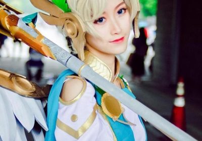 原图揭秘！时雨不迟到底是男是女身着cosplay带你看她的cos合集。