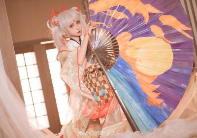 奶狮不咬人cos经典原图-集锦分享。