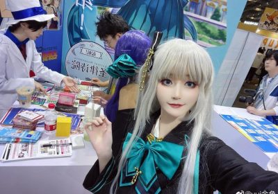 作品yui金鱼cosplay心灵骇客：融合古典元素的全新气质