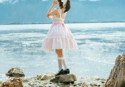 蠢沫沫白精灵图片包分享：蜕变的翅膀与精灵的新生。