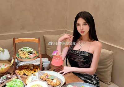 与和过期米线线喵一起前行，分享cos精品事件。