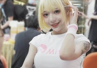 舞小喵cos地狱王女柠檬：cos的完美体验