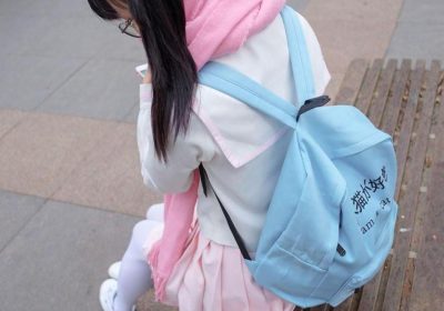 美少女阿诺不是施瓦辛戈cos图片分享，欢乐倍增