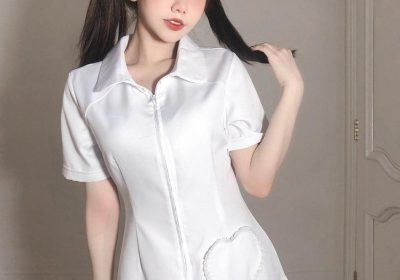 冷静夜幕下，果咩酱w资源入夜的定制图片包，如同深夜甜点，让人陶醉。