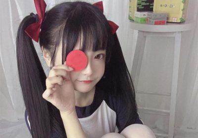 初次见面，请多关照——佳佳酱ovo透明女仆cos作品