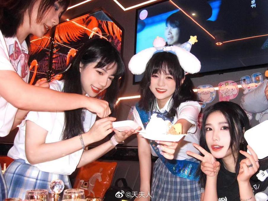 天夫人几几年的魔法少女,化身作品中的魔力少女 天夫人几几年的魔法少女,化身作品中的魔力少女