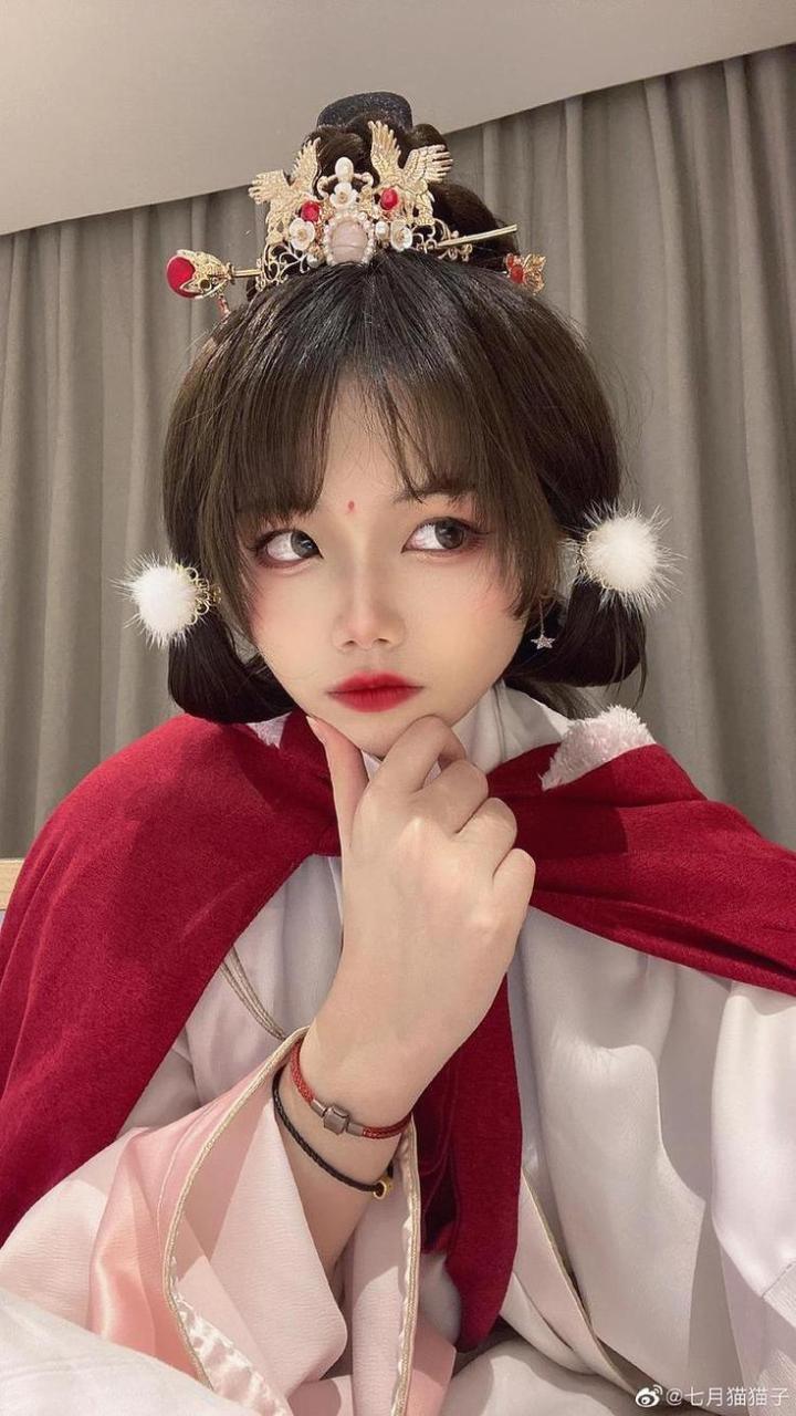 超高清的“七月喵子厨房眼镜娘” 套-图,让你欲罢不能 超高清的“七月喵子厨房眼镜娘” 套-图,让你欲罢不能