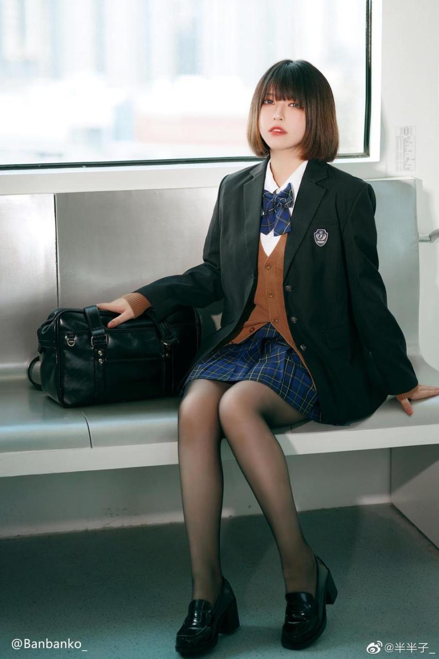 同步更新!半半子梦子图片包又来了 同步更新!半半子梦子图片包又来了