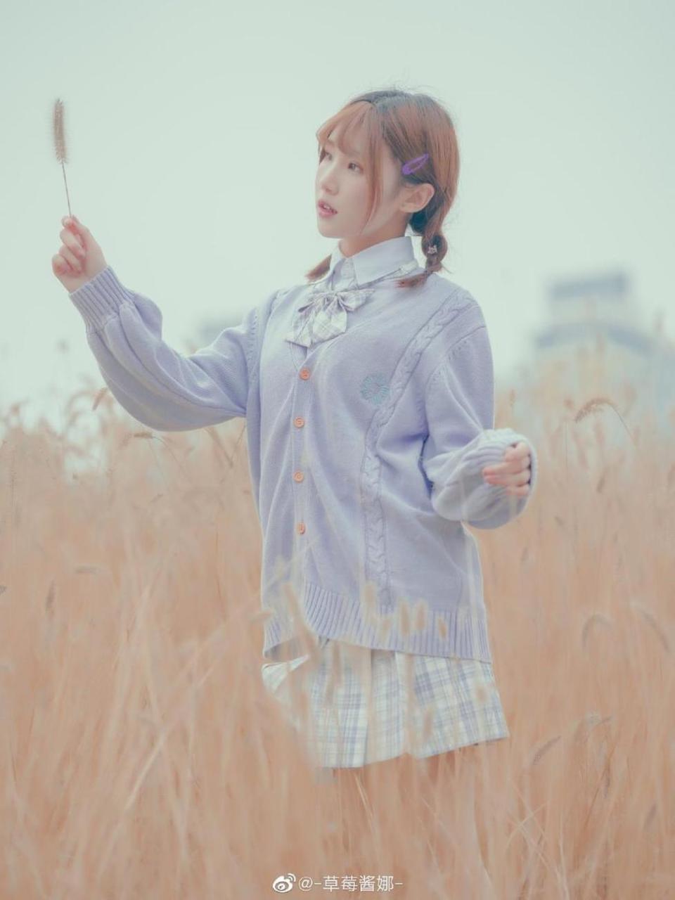草莓酱娜死库水,绝美照片收录 草莓酱娜死库水,绝美照片收录