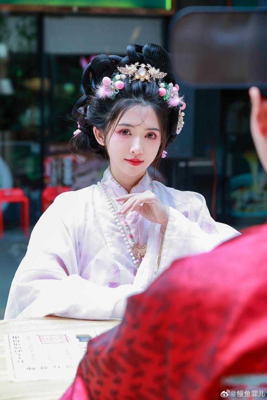 鳗鱼霏儿从事原图分享,带你领略视觉的魔力,感受美好的体验。 鳗鱼霏儿从事原图分享,带你领略视觉的魔力,感受美好的体验。