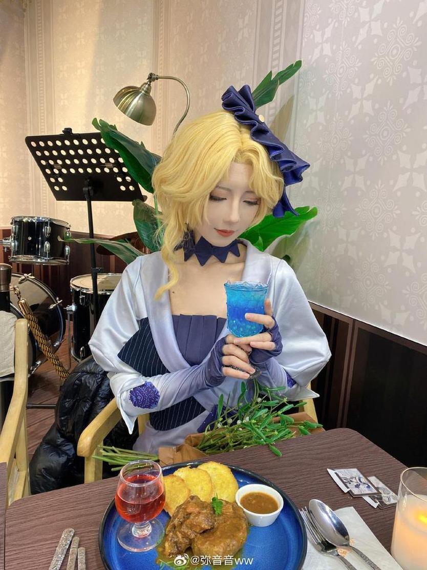 弥音音浣溪沙的美丽图触目惊心，让无数粉丝为之疯狂