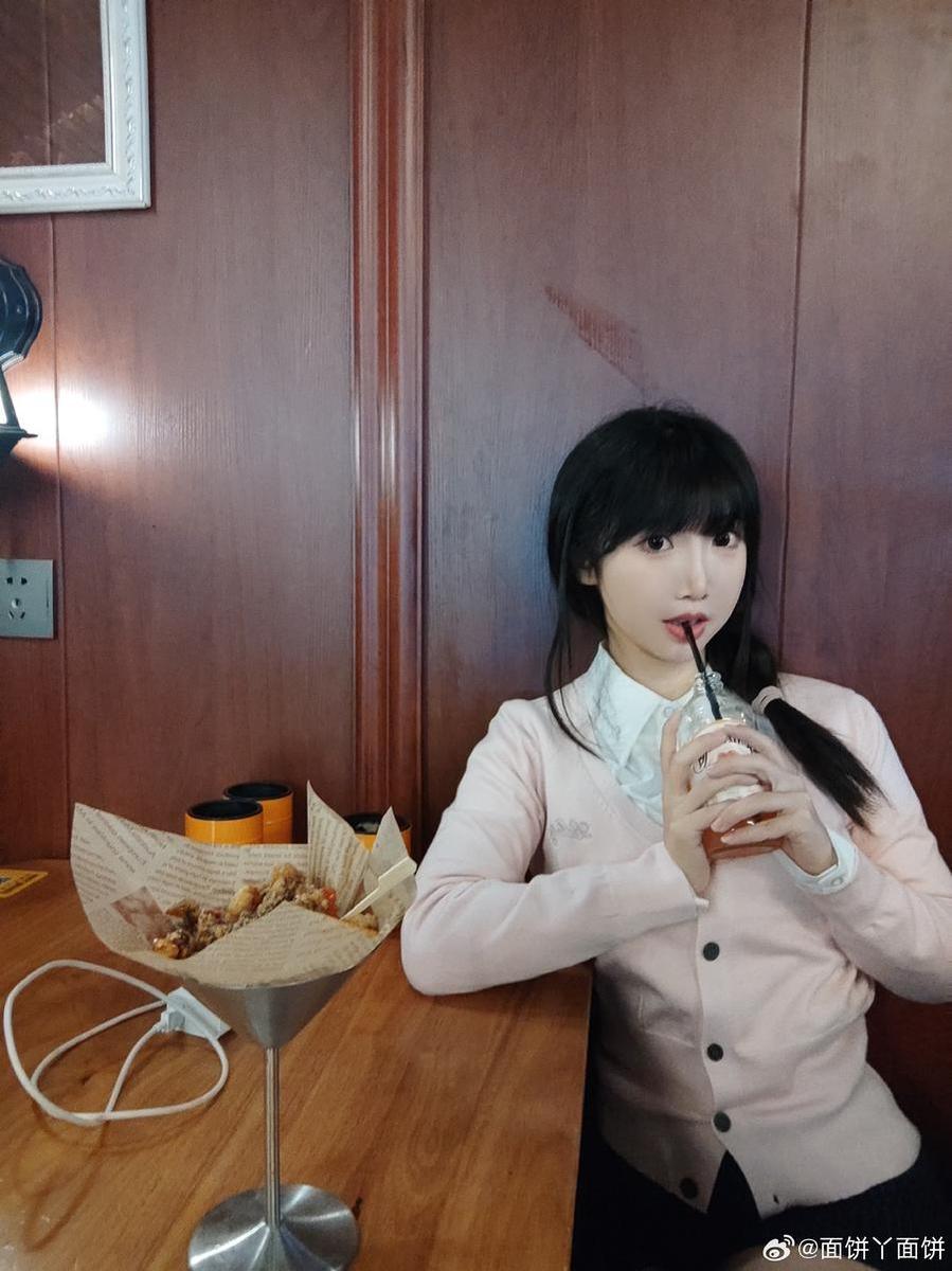“面饼仙儿是男的还是女的”,我通过这组高质量cos作品迷上了这个角色 “面饼仙儿是男的还是女的”,我通过这组高质量cos作品迷上了这个角色