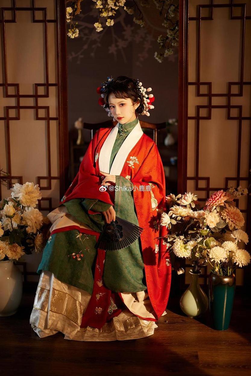 精致岩旗袍,shika小鹿鹿全方位美丽图震撼天际。 精致岩旗袍,shika小鹿鹿全方位美丽图震撼天际。