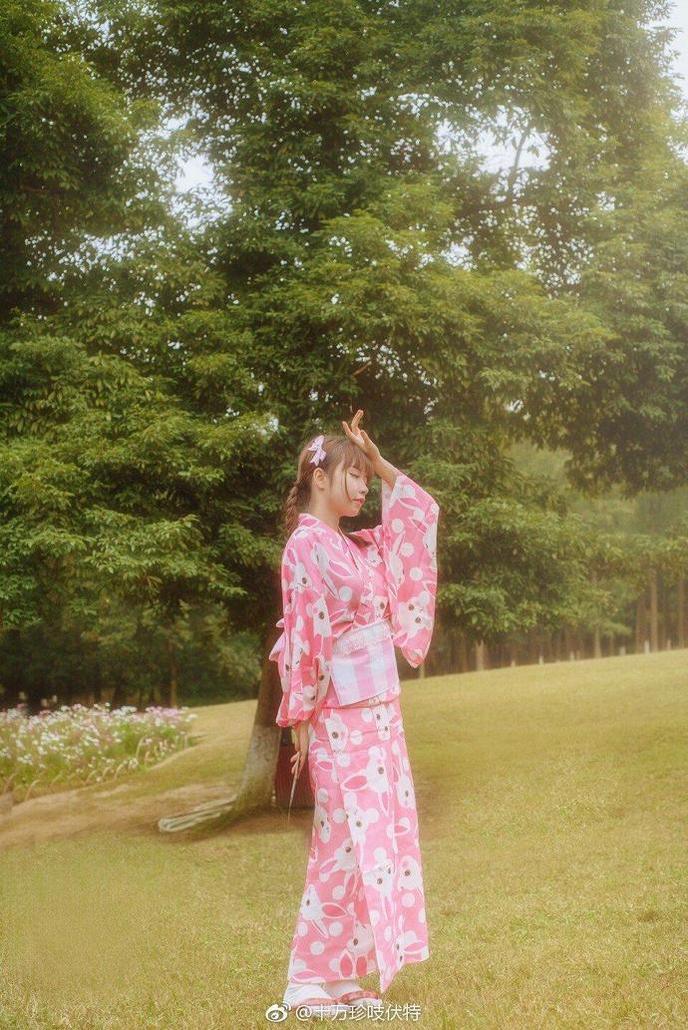 美丽图分享:十万珍吱伏特花嫁cosplay现场照片,真的是超美 美丽图分享:十万珍吱伏特花嫁cosplay现场照片,真的是超美