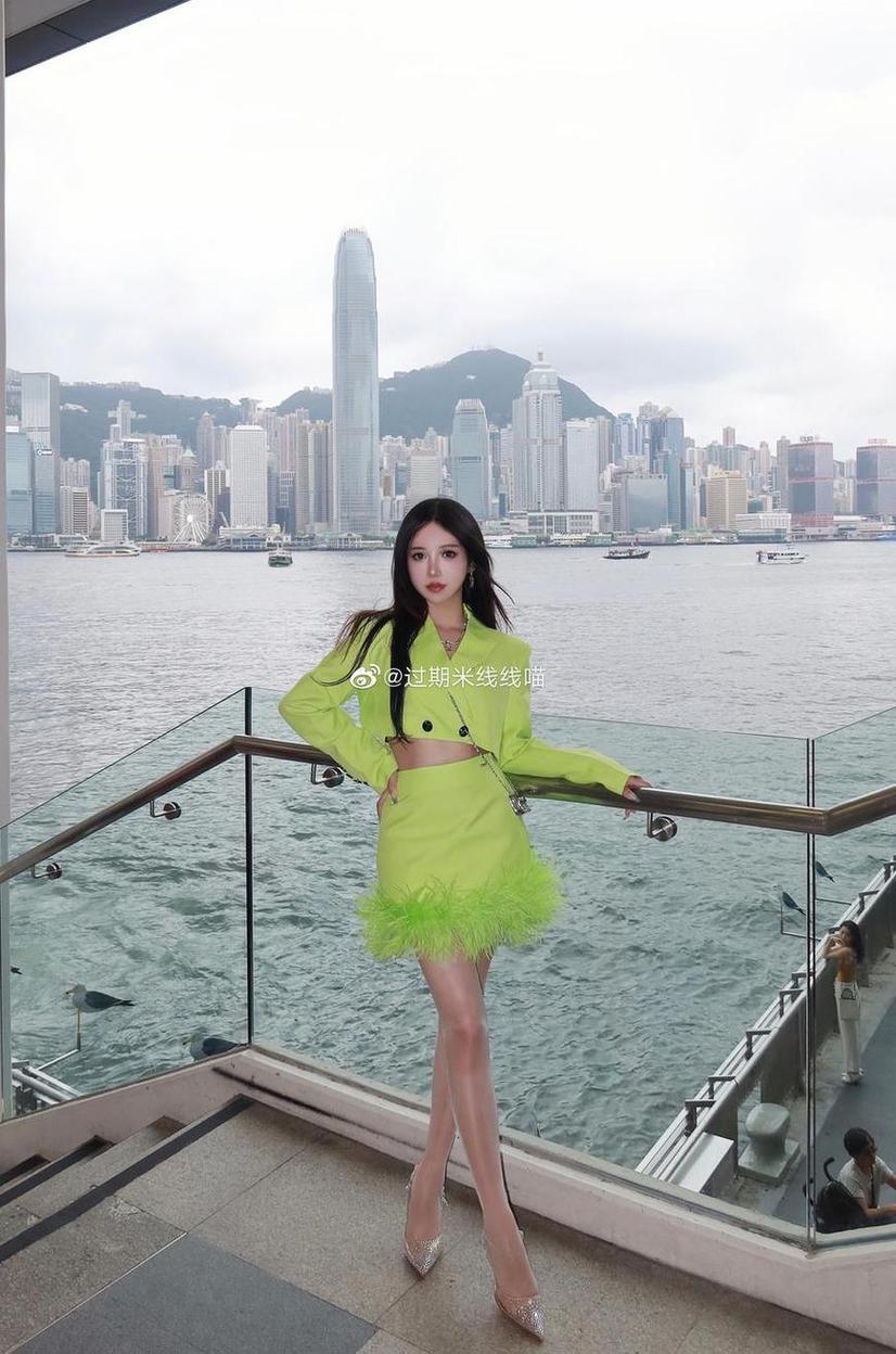 纵横天地的过期米线线喵作品图-集巨擘 纵横天地的过期米线线喵作品图-集巨擘