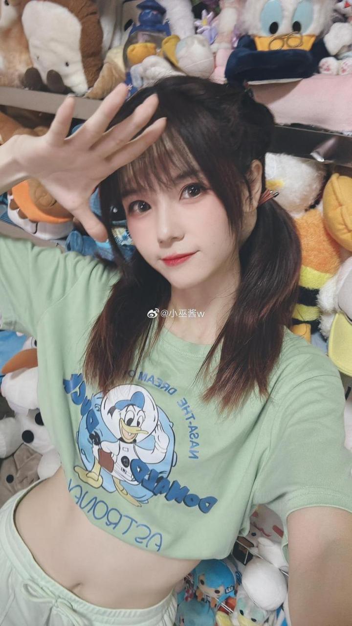 想看更多cosplay吗?B站小巫酱w口的原创cosplay作品等你来欣赏 想看更多cosplay吗?B站小巫酱w口的原创cosplay作品等你来欣赏