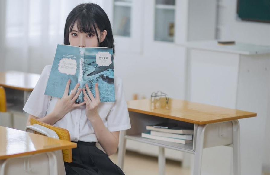 许岚lan夏季运动服:魅力十足的照片大集合 许岚lan夏季运动服:魅力十足的照片大集合