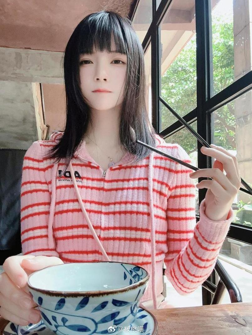 樱桃喵本名叫什么,摄影技术超群赏心悦目 樱桃喵本名叫什么,摄影技术超群赏心悦目
