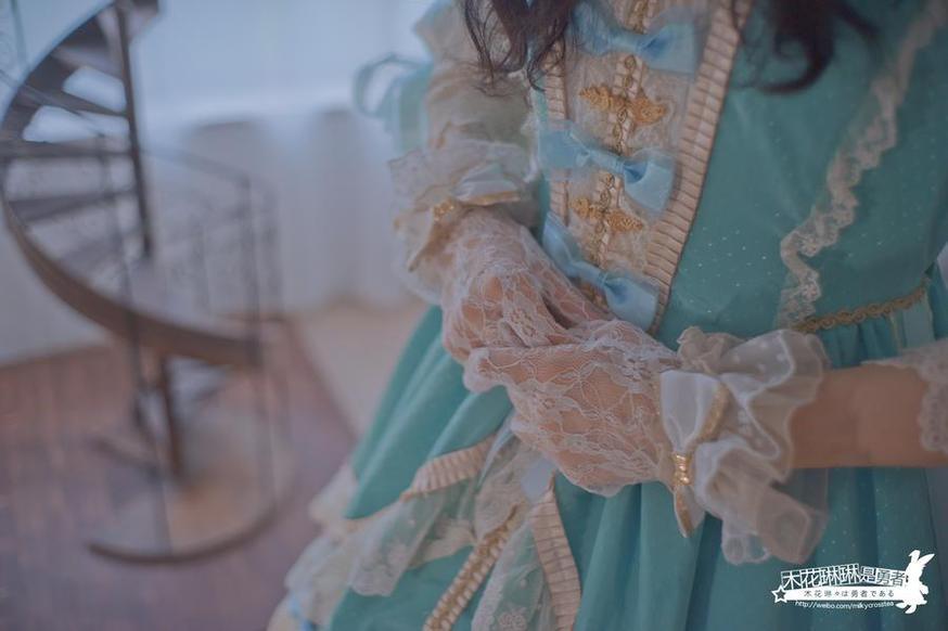 独家揭秘!木花琳琳是勇者95套的cos合集 独家揭秘!木花琳琳是勇者95套的cos合集