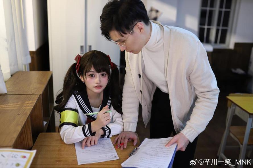 芊川一笑小红帽的图片包:代表好看的原图作品 芊川一笑小红帽的图片包:代表好看的原图作品