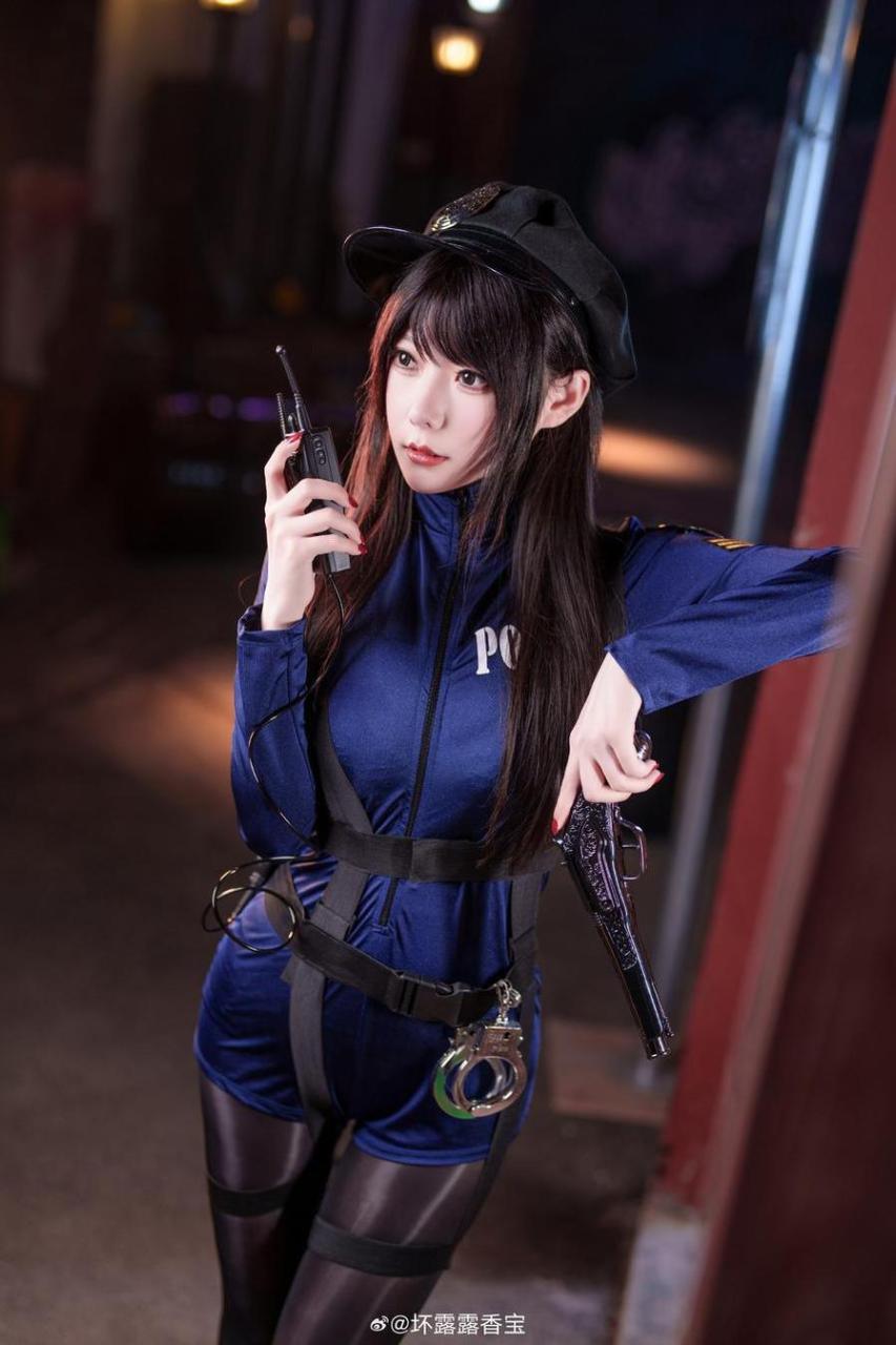 猫耳女孩永恒经典——香草喵露露白色连衣裙 猫耳女孩永恒经典——香草喵露露白色连衣裙